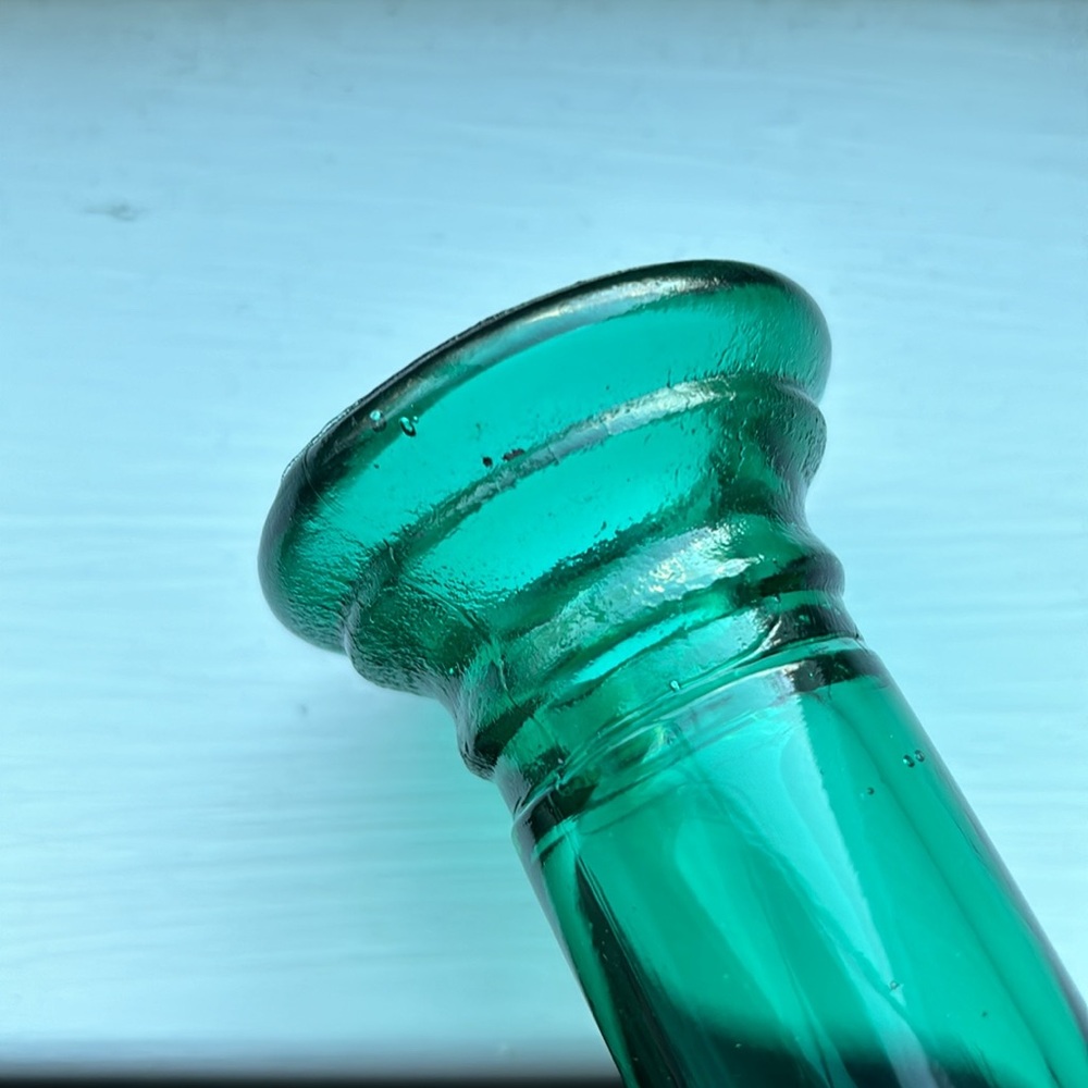 Glass Taper Candle Holders/ Bud Vase Emerald Jade green NWOT “Gorgeous Designs” - Picture 8 of 16